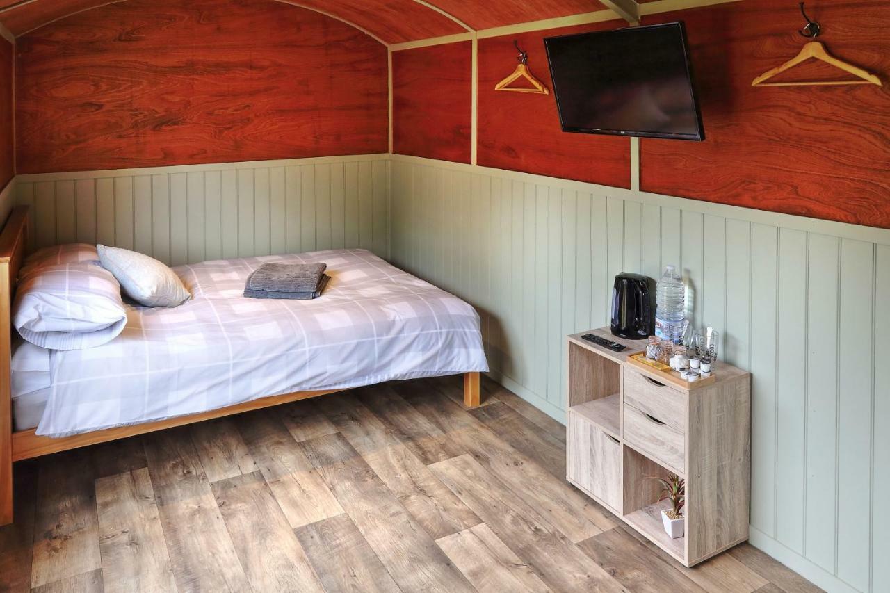 Windmill Inn Вітбі Екстер'єр фото